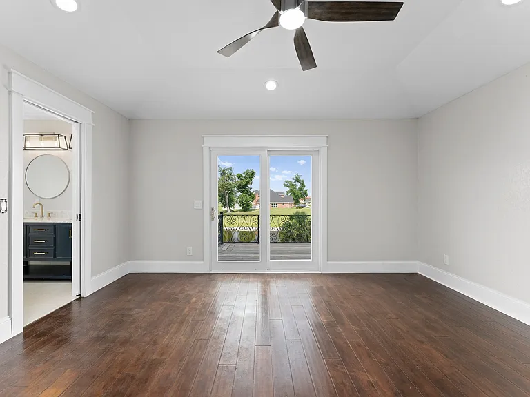 2407 Country Club Dr — Photo 12