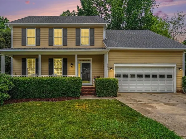 3116 Southhampton Dr, Jamestown, NC 27282