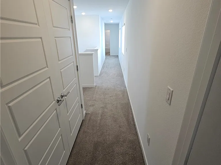 2112 Abraham Ave — Photo 30