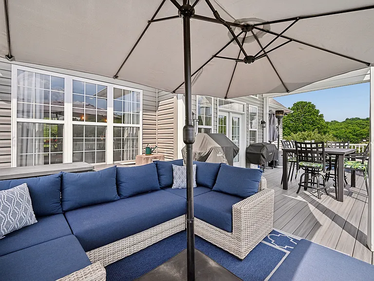 135 Harbour Pointe Dr — Photo 34