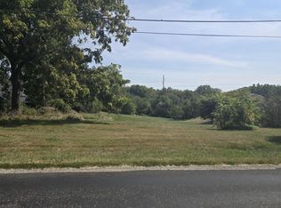 1038 N Koke Mill Rd, Springfield, IL 62711