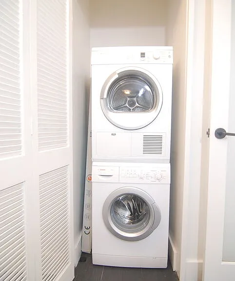 460 S Spring St #608 — Photo 16