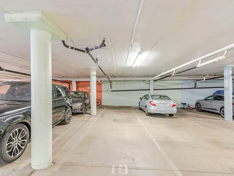5820 Yolanda Ave #5 — Photo 23