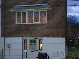 8807 Manchester St, Philadelphia, PA 19152