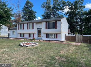 4502 Cub Run Rd, Chantilly, VA 20151