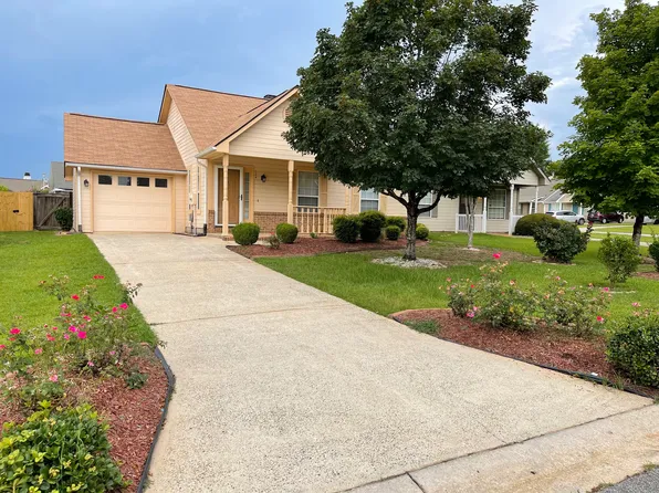 124 Saddlehorn Dr, Warner Robins, GA 31088