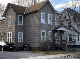 512 Elizabeth St #2, Oneida, NY 13421