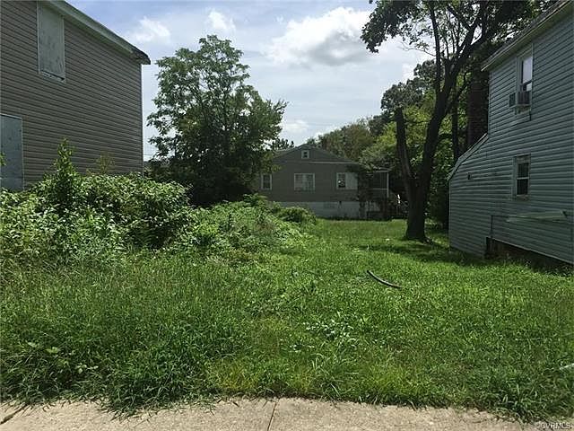 1st image of 1515 N 35th St