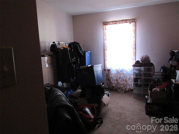 5th image of 106 Neely Ct