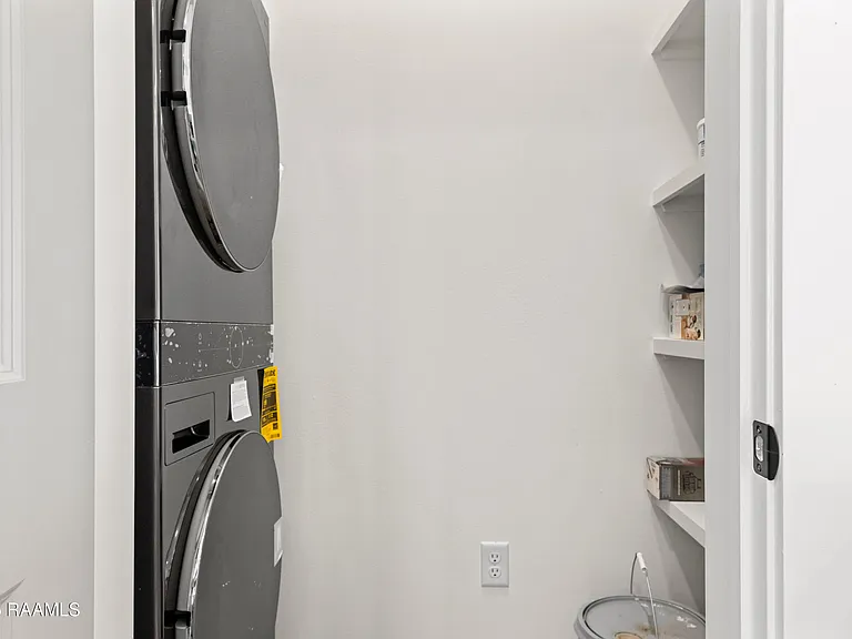 206 Steiner Oaks — Photo 12