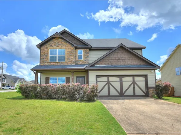 1813 Foxfire Ln, Opelika, AL 36804