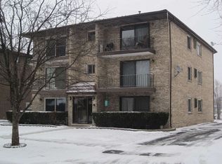 14533 Lamon Ave #101, Midlothian, IL 60445