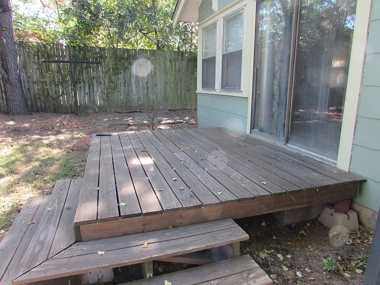 1339 S Gary Ave — Photo 8