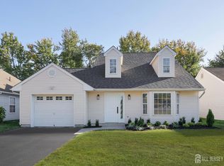 4 Ellison Ct, Union Beach, NJ 07735