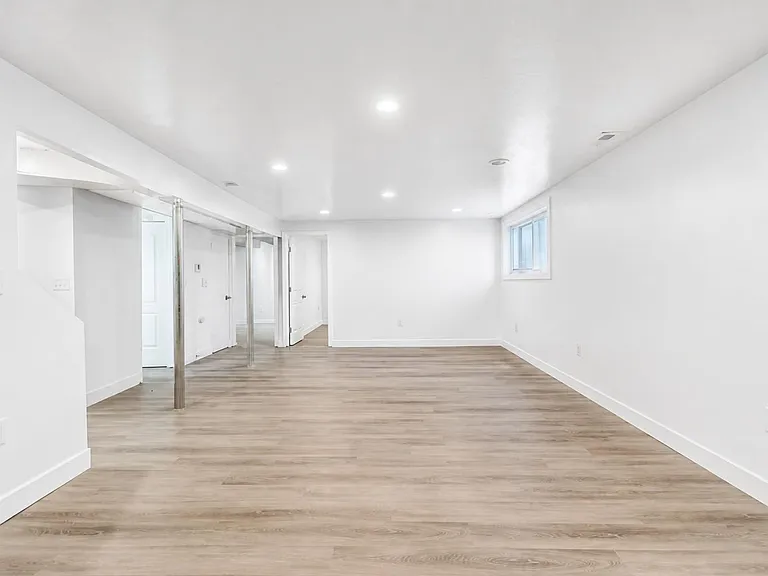 485 E Rena Ave — Photo 3
