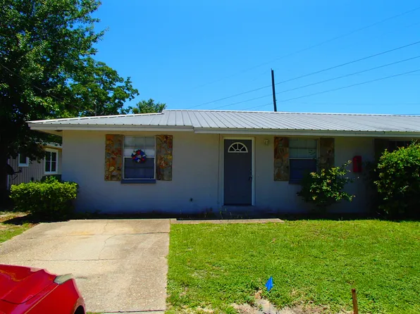 925 Bradford Cir, Lynn Haven, FL 32444