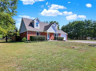 8051 Henderson Ridge Dr, Mooresville, IN