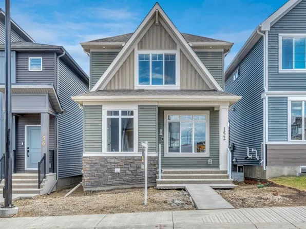 152 NW Annette Villas NW, Calgary, AB T3R 2B5