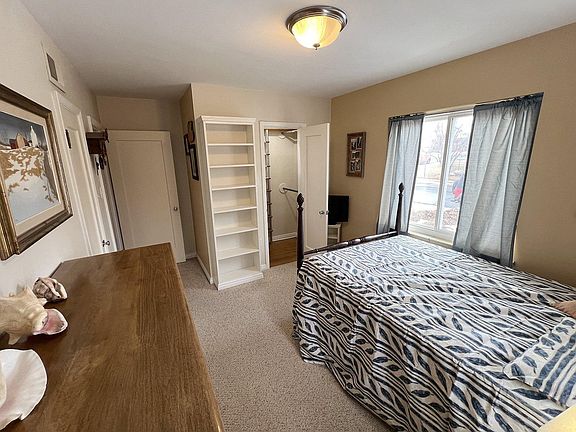 Main rental bedroom (west)