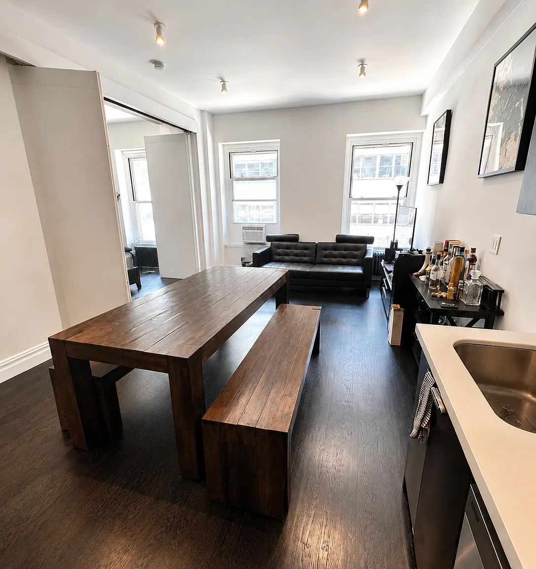 31 Union Square West — Photo 1