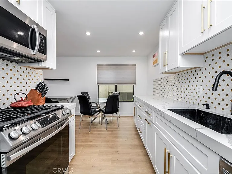 4311 Colfax Ave — Photo 8