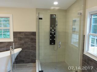 64 Peregrine Dr, Voorhees, NJ 08043