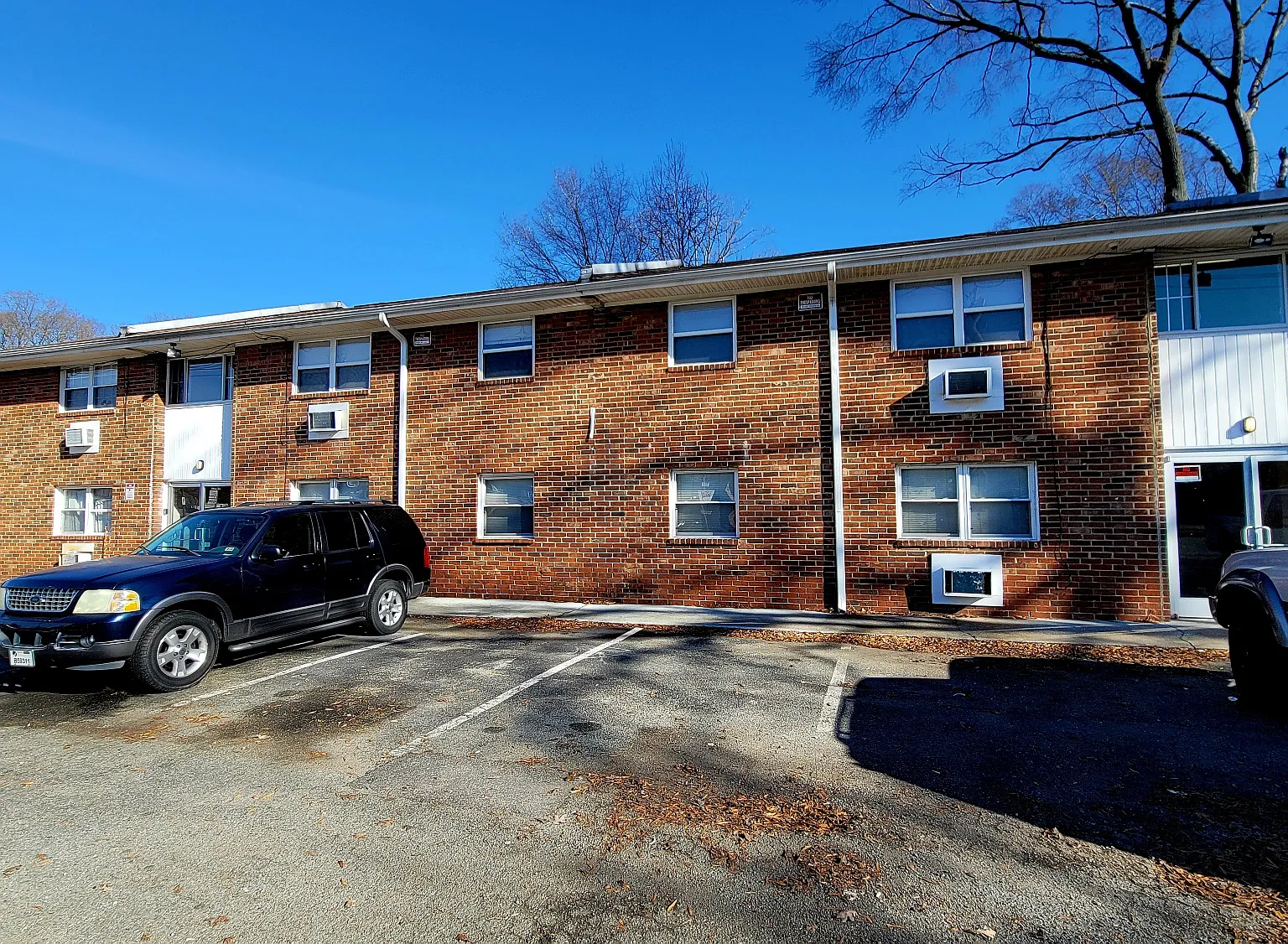1 bed, 650 sqft, $895 — Photo 2
