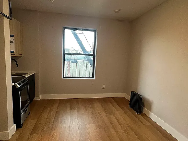 545 W 125th St #57 — Photo 3