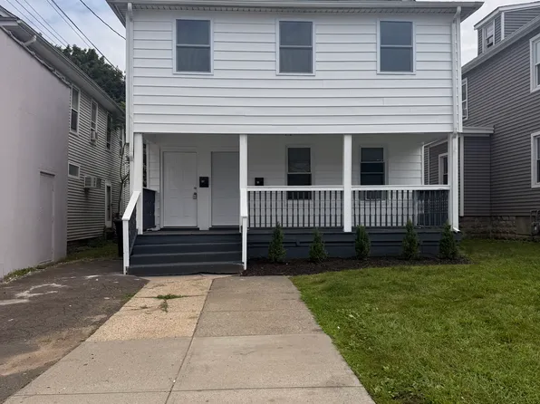 105 Bridgeport Ave #2, Milford, CT 06460