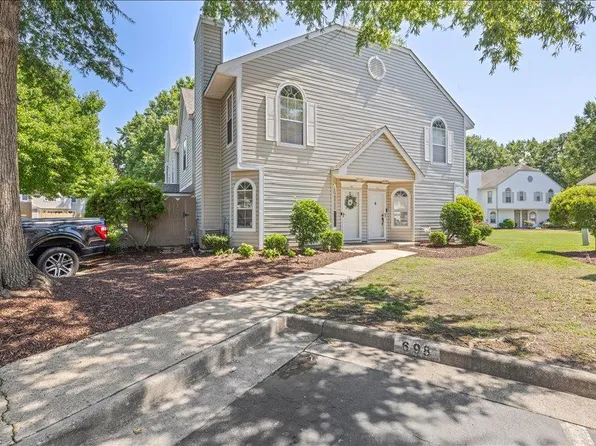 1697 Cottenham Ln, Virginia Beach, VA 23454