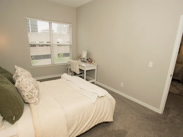 113 W Wayne St #404 — Photo 14