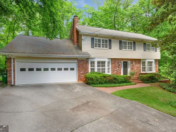 3999 Saint Clair Ct NE, Atlanta, GA 30319