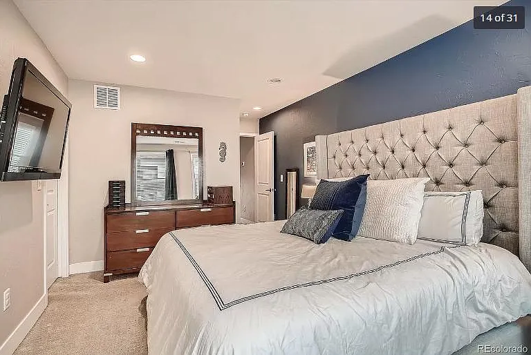 1223 N Perry St — Photo 13