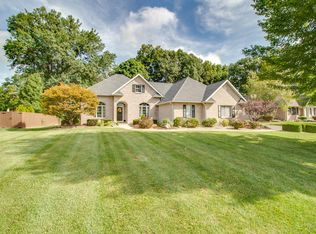 25 Wellesley Pl, Alton, IL 62002