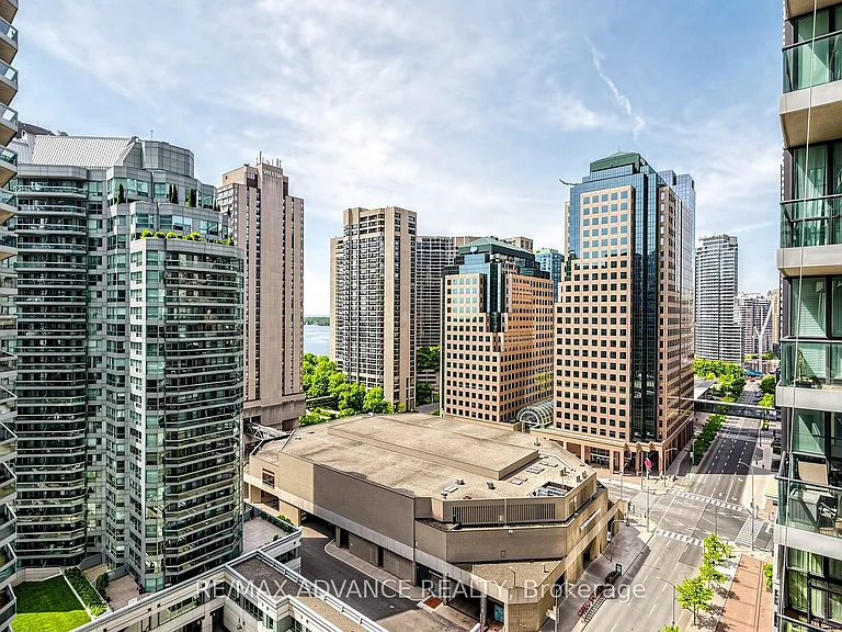 12 Yonge St #1805 — Photo 32