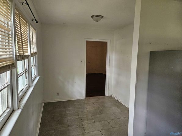 huntsville-alabama-92095811 picture