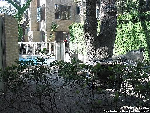 1st image of 1814 La Sombra Dr #1814