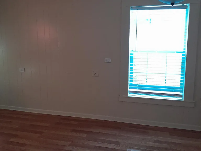 2022 E Polk St — Photo 19