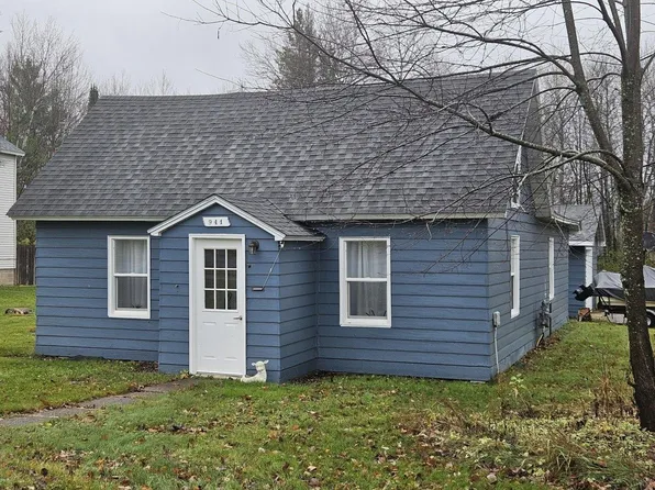 941 Flambeau Ave, Phillips, WI 54555