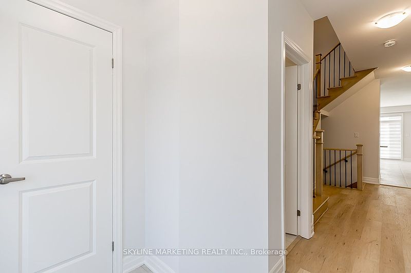 Wasaga Beach House for rent - 4 Bedrooms — photo 3