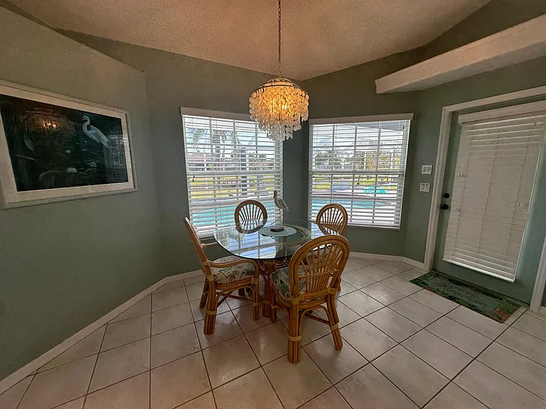 603 Rotonda Cir — Photo 13