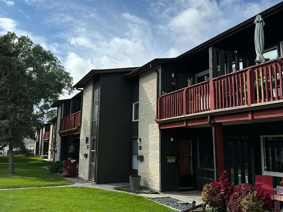 100 Scotswood Dr #19