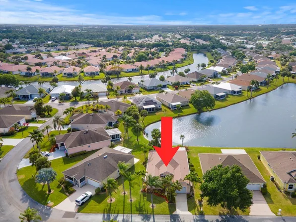 519 NW Cortina Lane, Port St Lucie, FL 34986