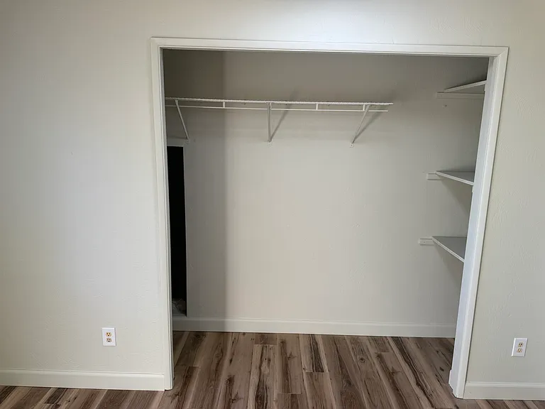 725 NW Quarry Rd — Photo 10
