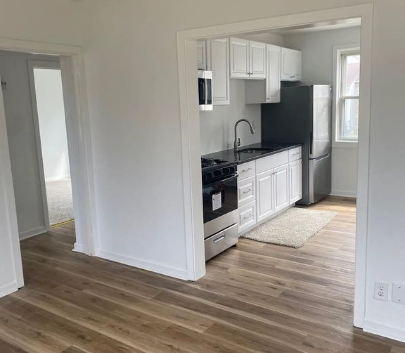 2 bed, 775 sqft, $2,250 — Photo 4