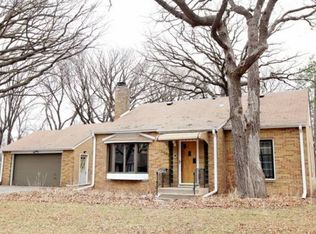 3841 Woodland Dr, Saint Louis Park, MN 55426