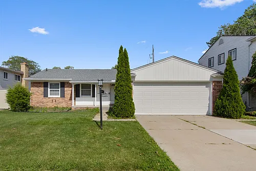 26800 Kingswood Dr Photo 1