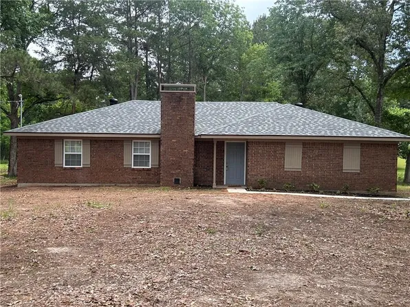 154 Lakeway Rd, Coushatta, LA 71019