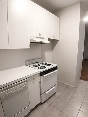 Rented by Highline Residential | media 4