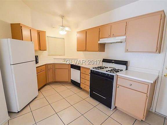 3rd image of 5110 Del Shannon St